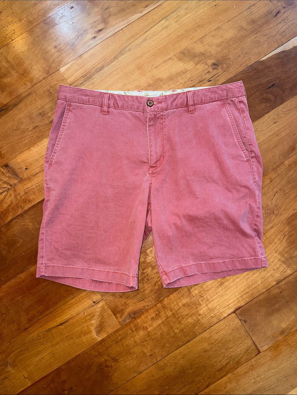Tommy Bahama Men's Boracay Shorts in Pimento